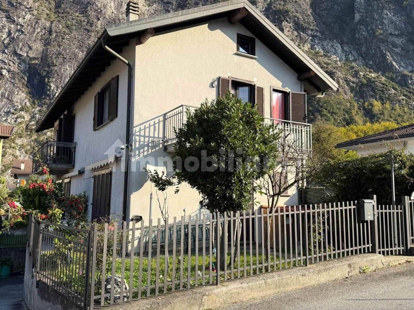 Appartamento in vendita a Novate Mezzola