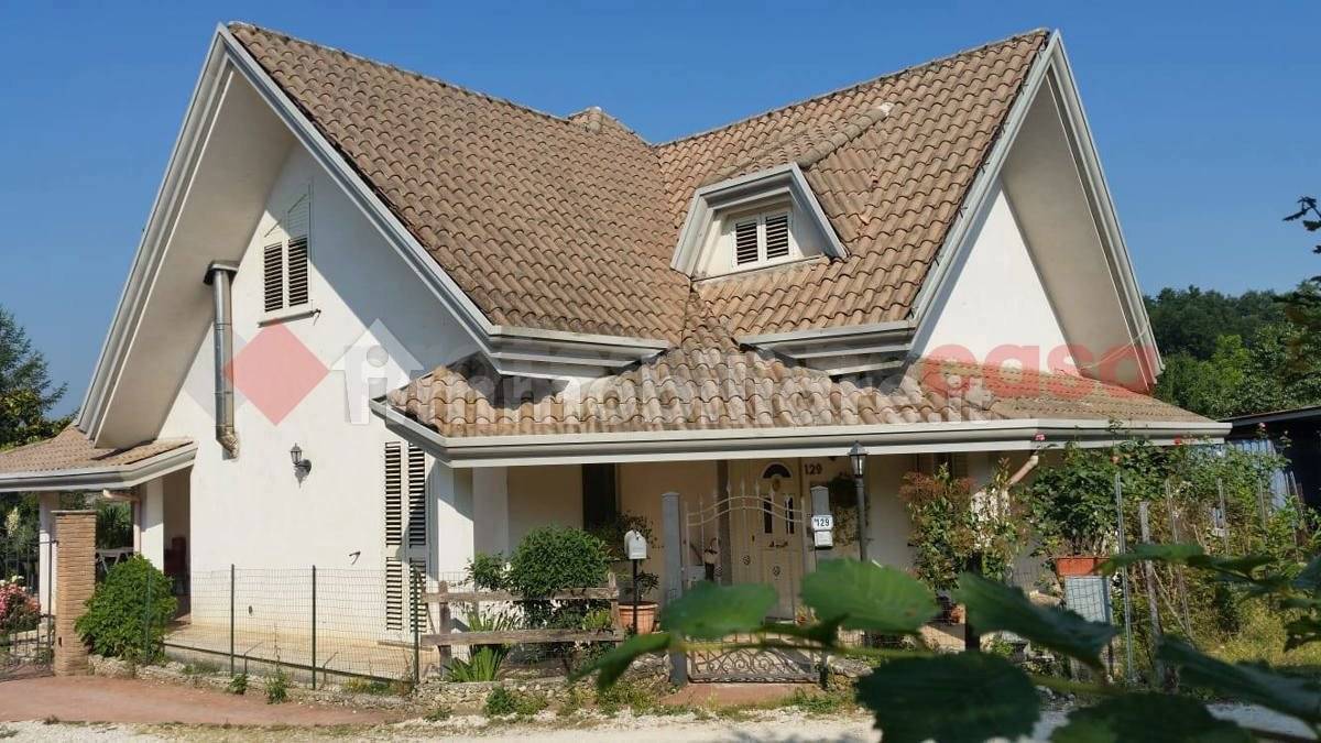 Villa in vendita a Frosinone
