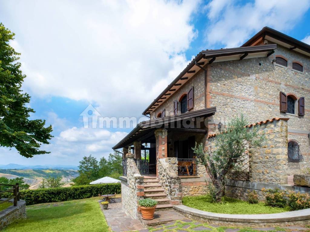Vendita Rustico in via Montecalderaro Castel San Pietro Terme. Ottimo ...