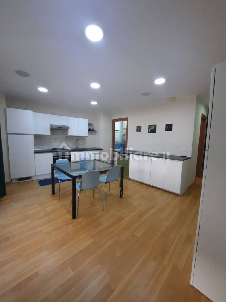 Appartamento in affitto a Catania