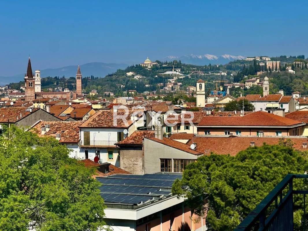 Attico - Mansarda in vendita a Verona