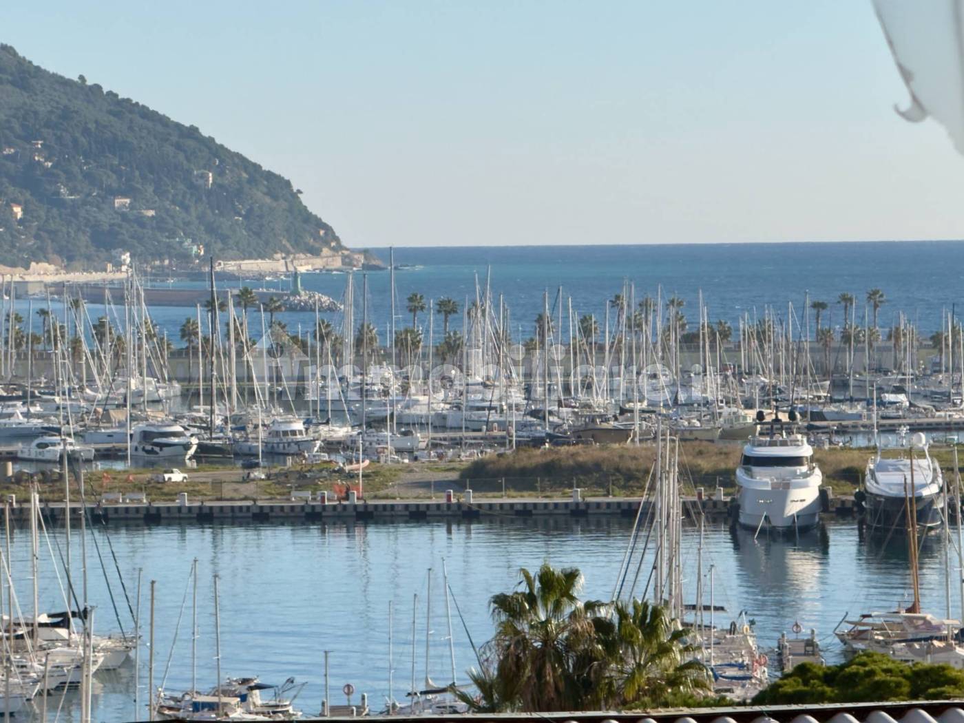 Appartamento in vendita a Imperia