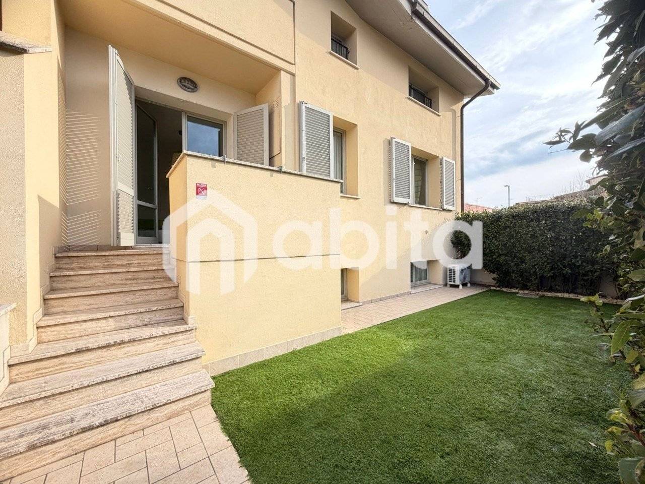 Villetta a schiera in vendita a Montevarchi