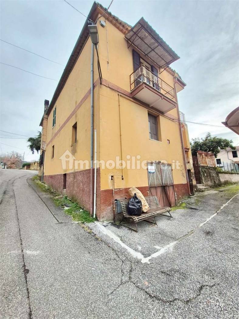 Casa indipendente in vendita a Monte San Giovanni Campano