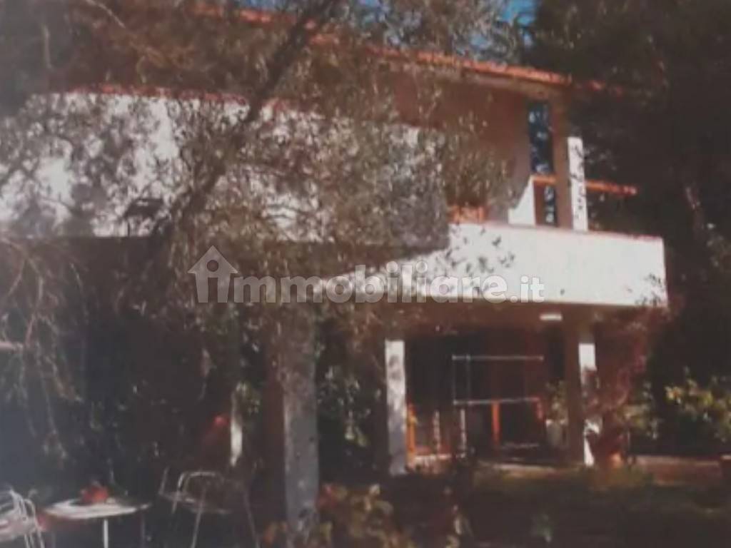 Villa in vendita a Perugia