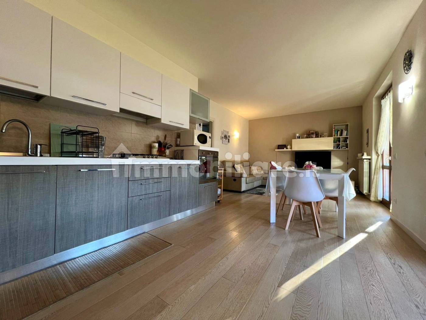 Appartamento in vendita a Desenzano del Garda