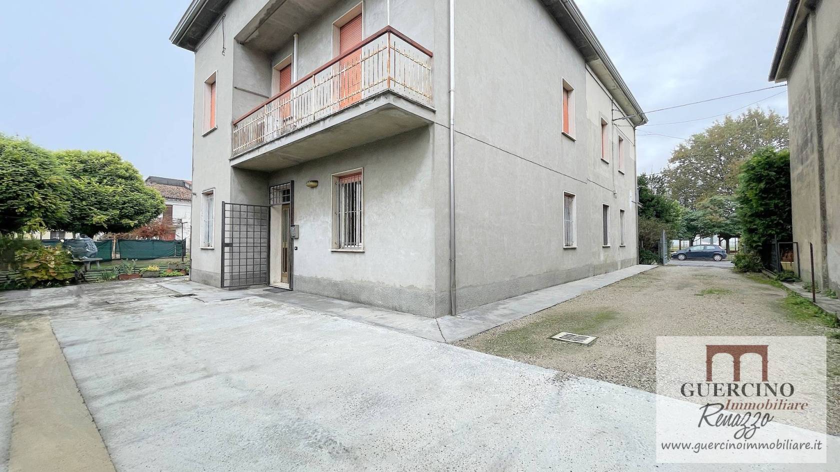 Appartamento in vendita a Cento