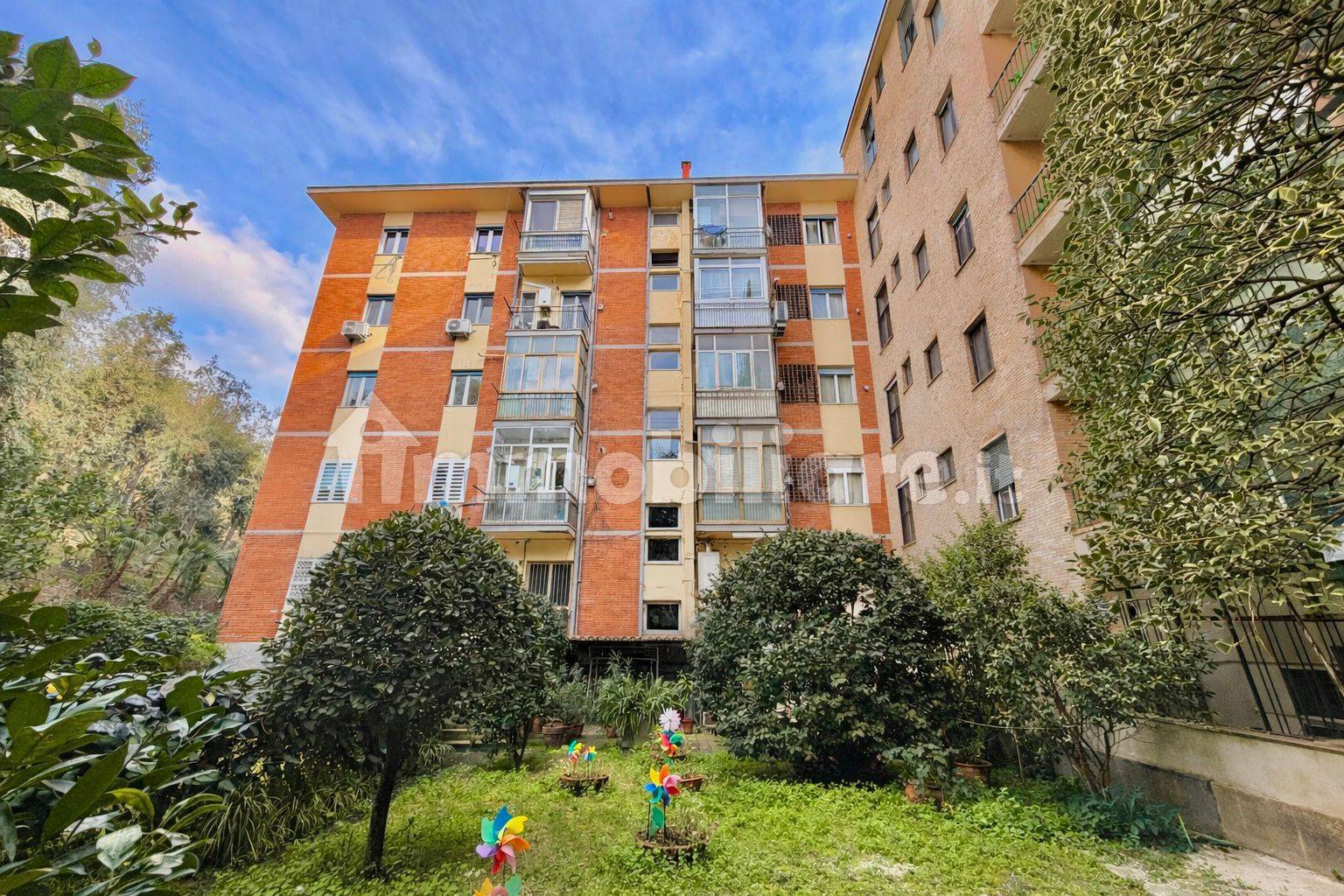 Appartamento in vendita a Napoli