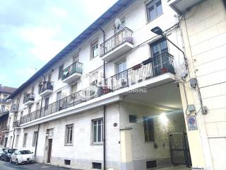3-room flat Strada Murroni, 7, Parella, Turin