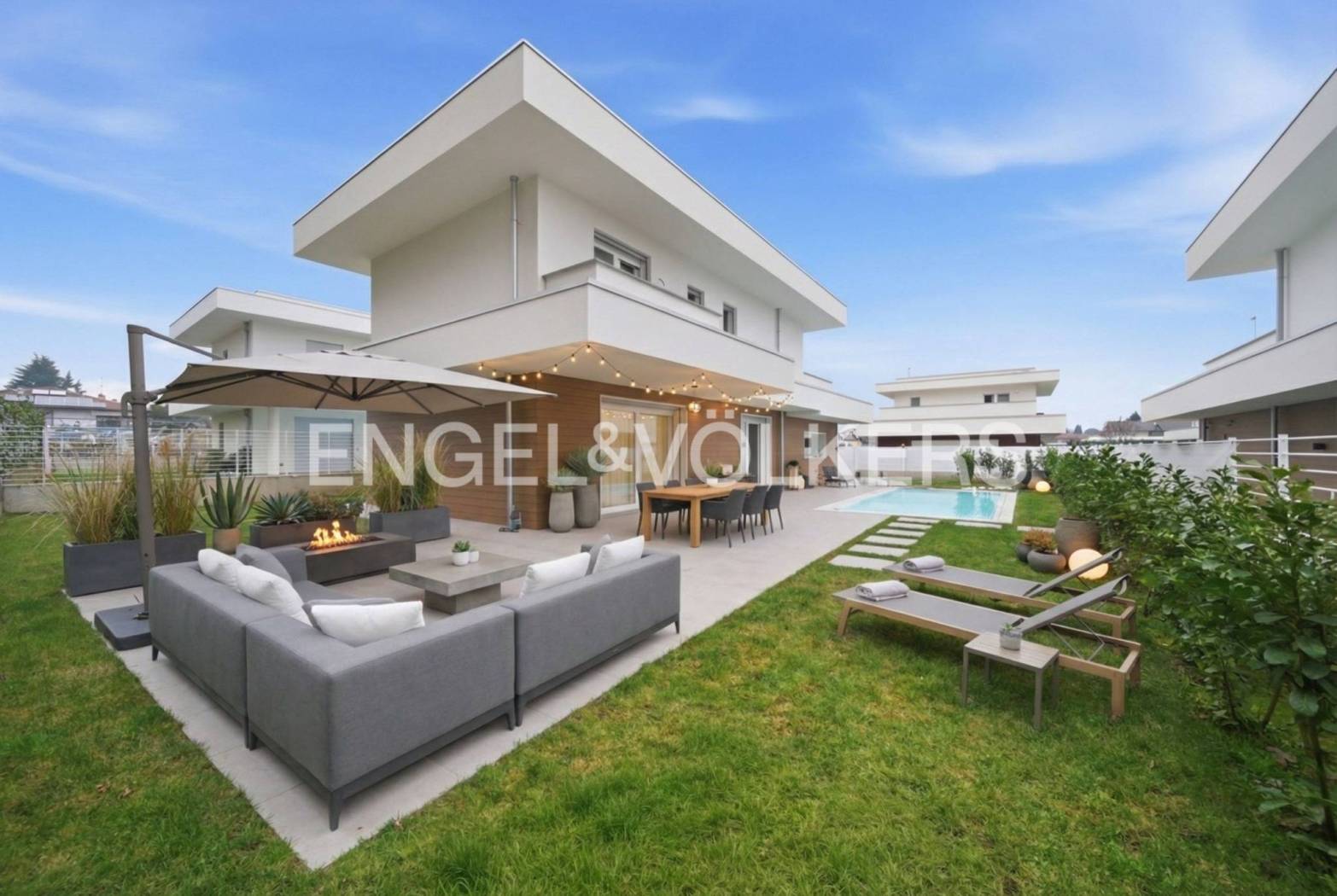 Villa in vendita a Fenegrò