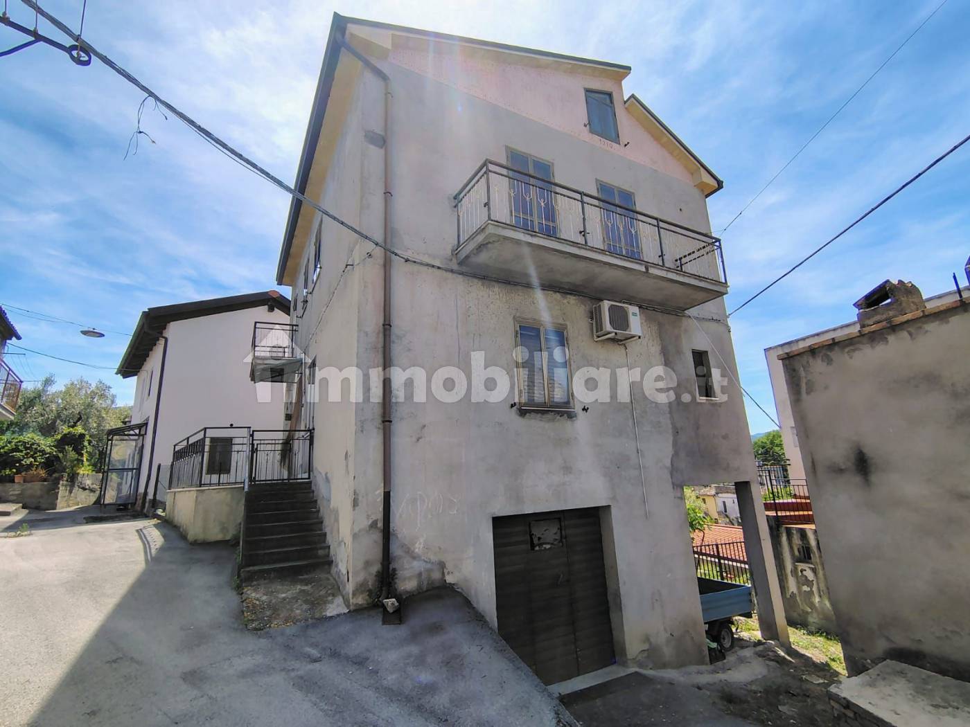 Villa in vendita a Bomba