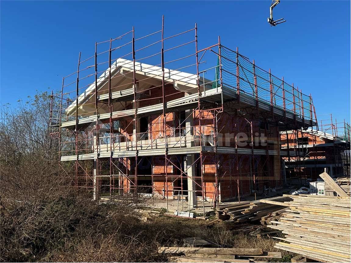 Villa in vendita a Gattico-Veruno