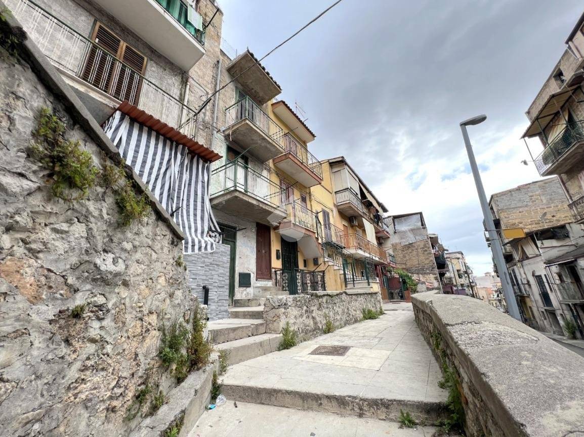 Appartamento in vendita a Palermo