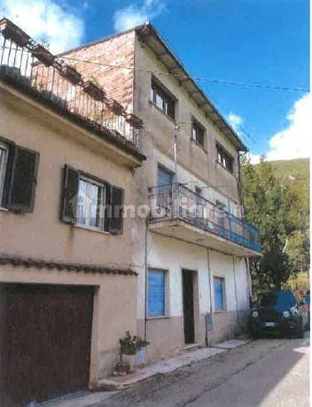 Appartamento in vendita a Castel Sant'Angelo