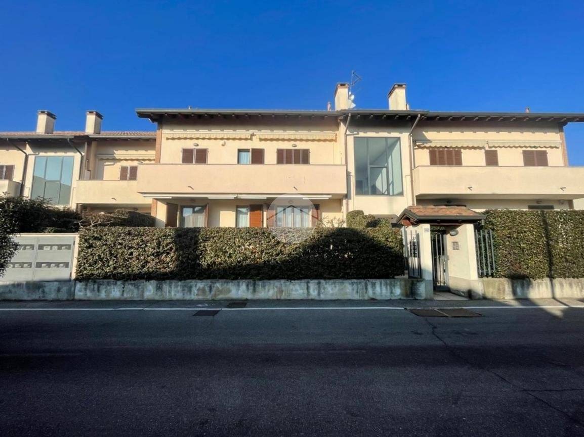 Appartamento in affitto a Magenta