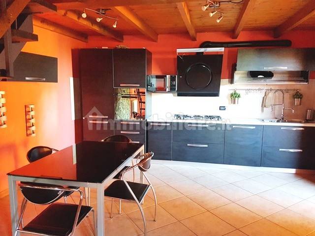 Appartamento in vendita a Maggiora