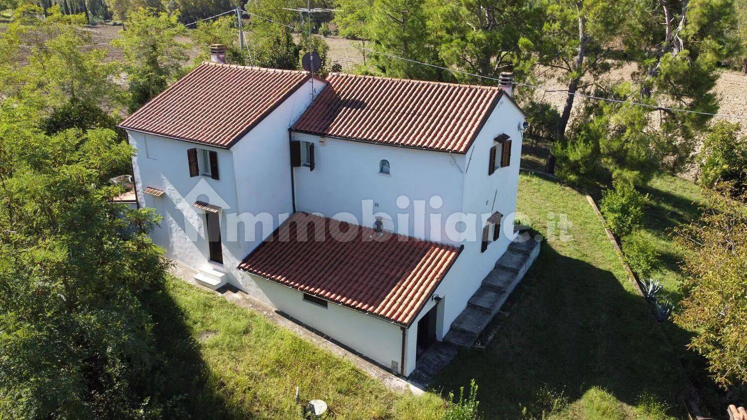 Villa in vendita a San Costanzo