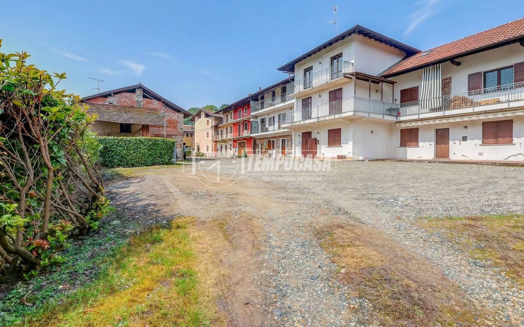 Appartamento in vendita a Borgomanero