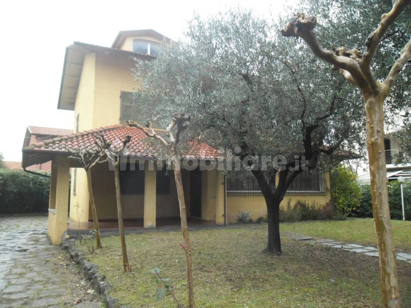 Villa in affitto a Sarzana