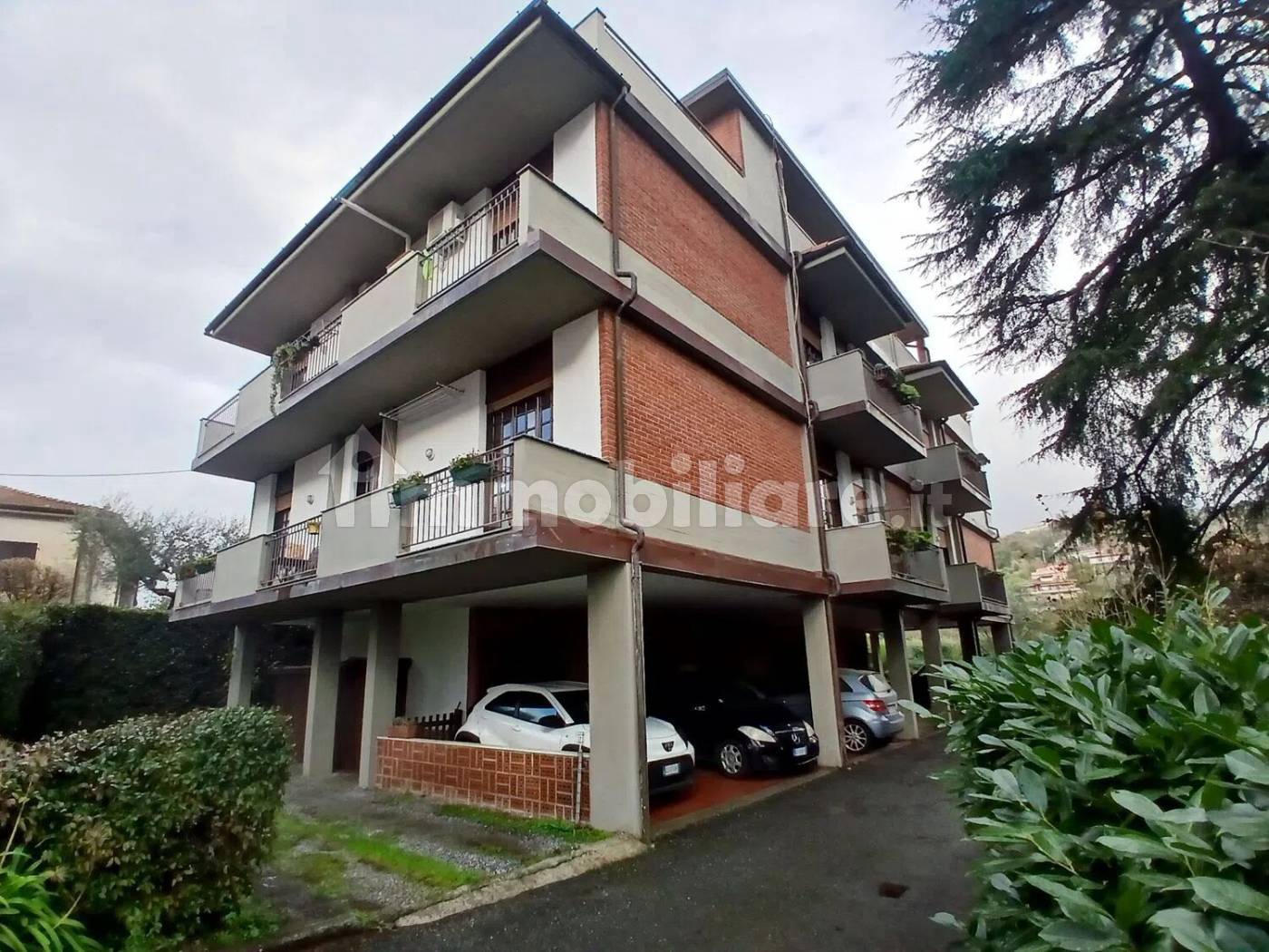 Appartamento in vendita a Sarzana