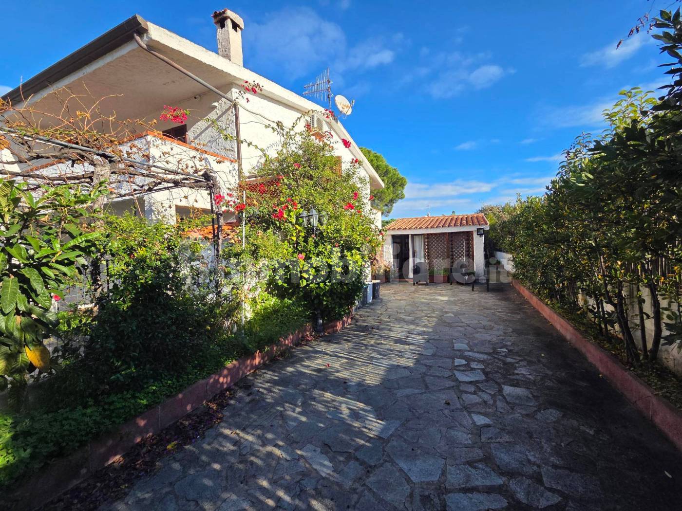 Appartamento in vendita a Posada