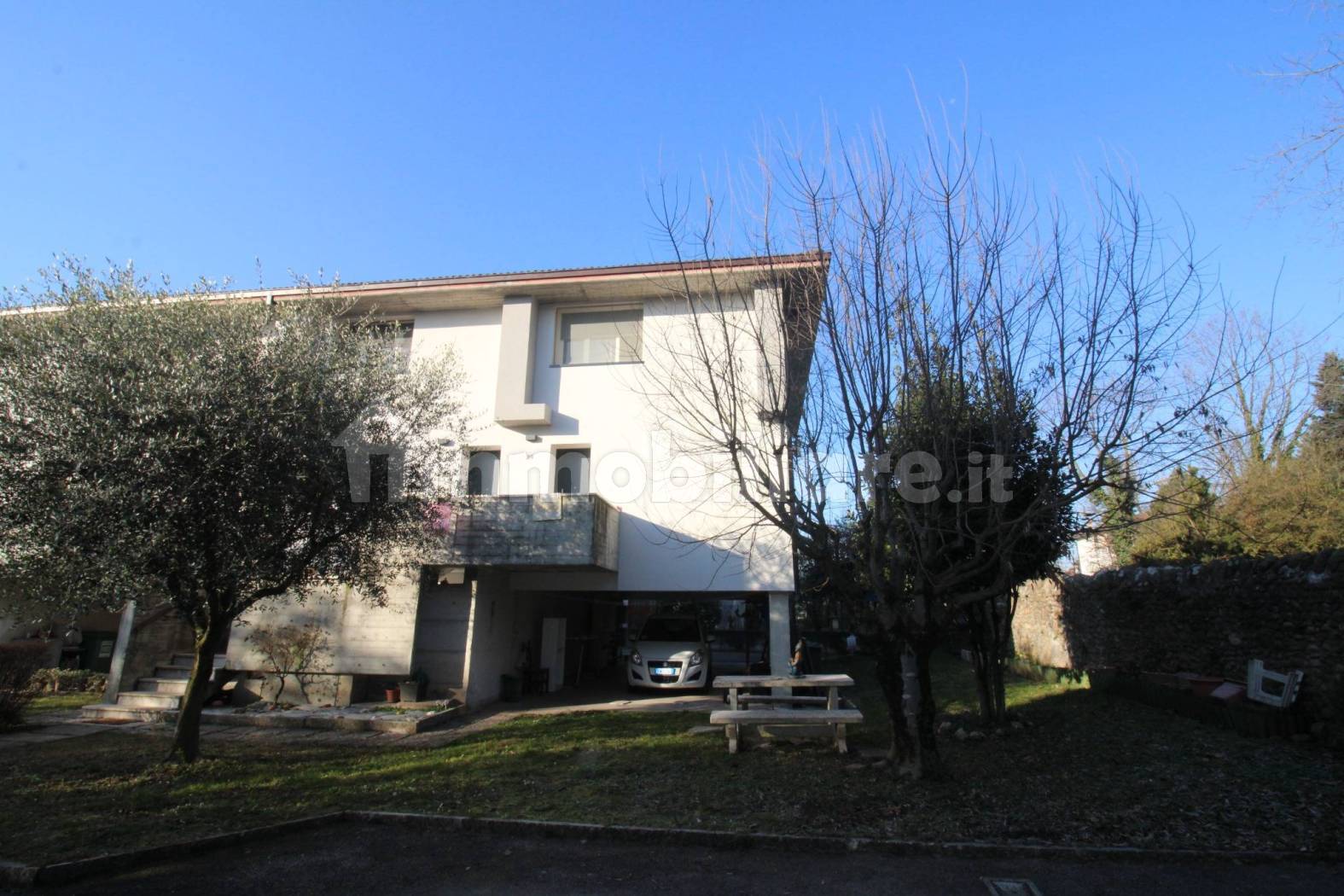 Appartamento in vendita a Pescantina