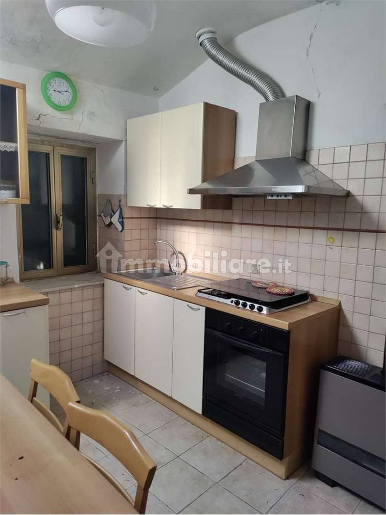 Casa indipendente in vendita a Luni