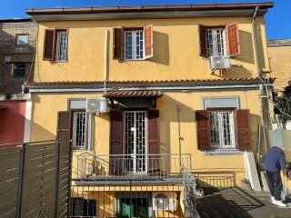 3-room flat viale di Tor di Quinto 19, Ponte Milvio, Rome