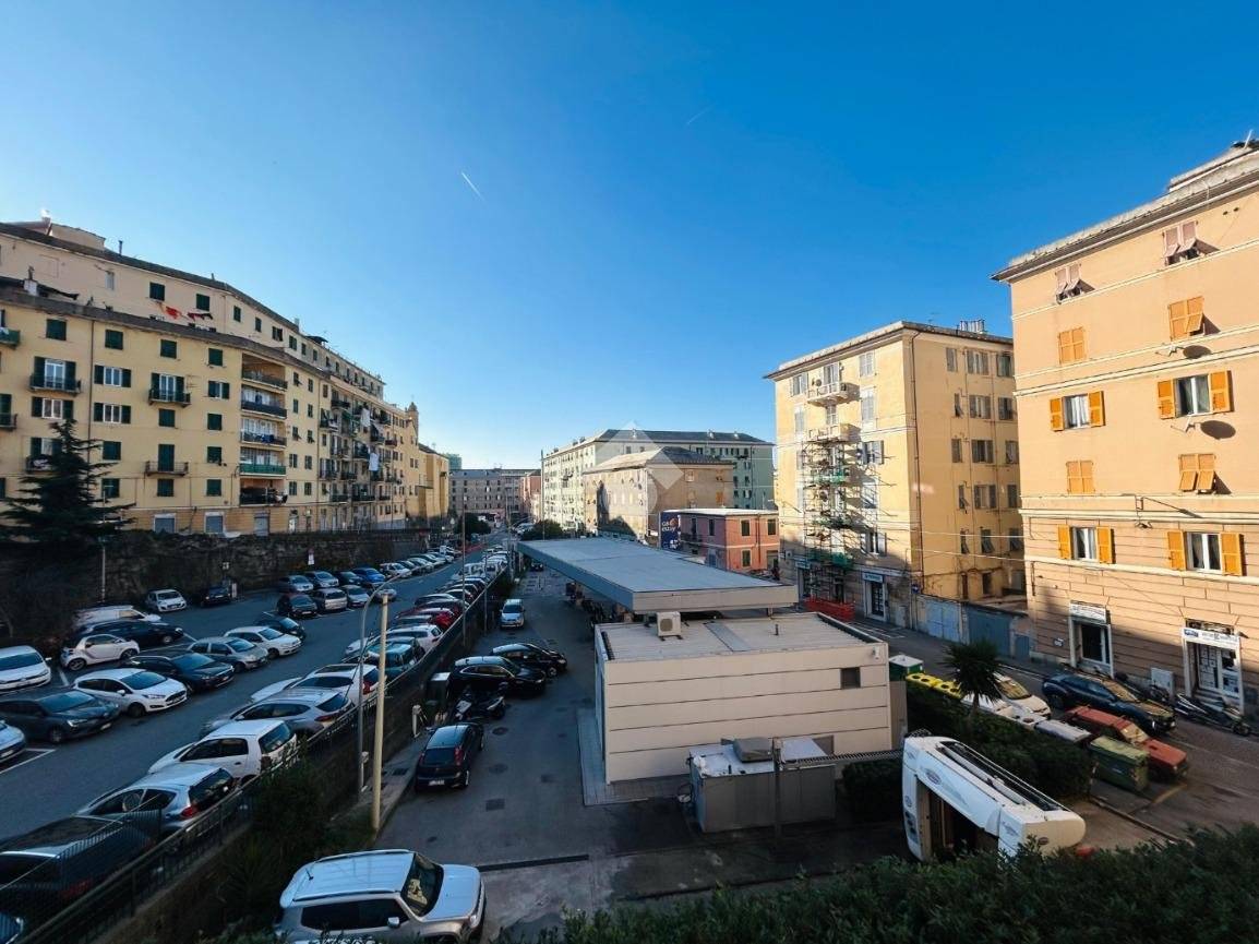 Appartamento in vendita a Genova