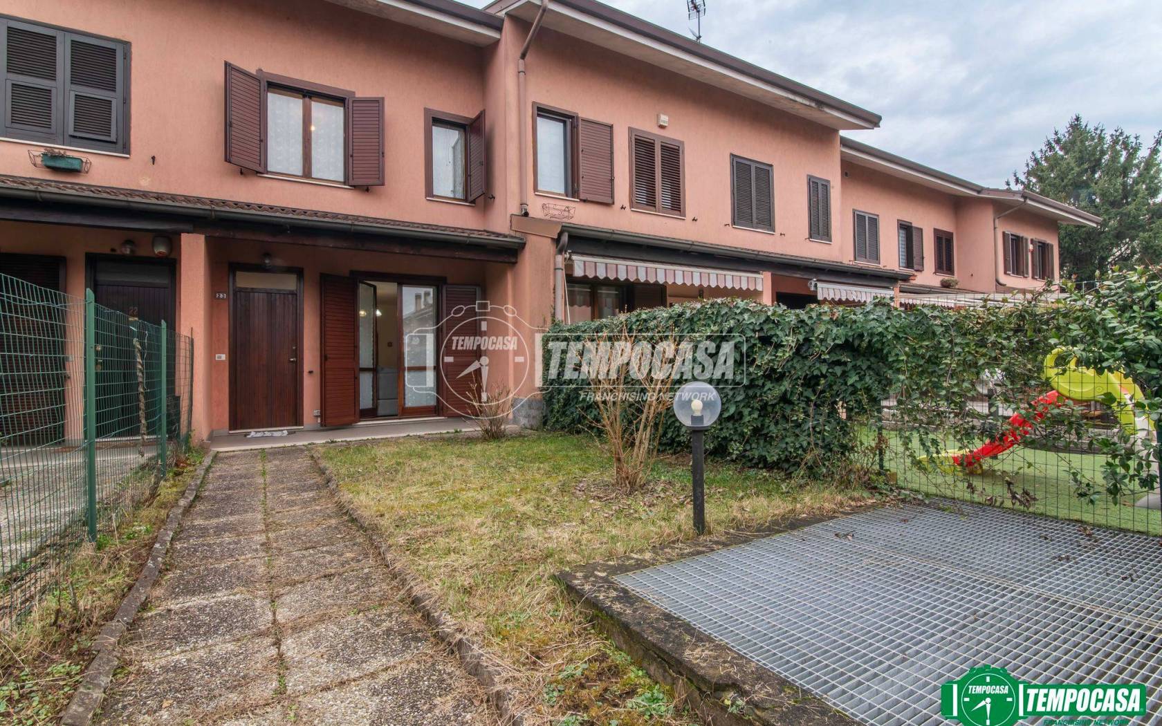 Villetta a schiera in vendita a Garbagnate Milanese