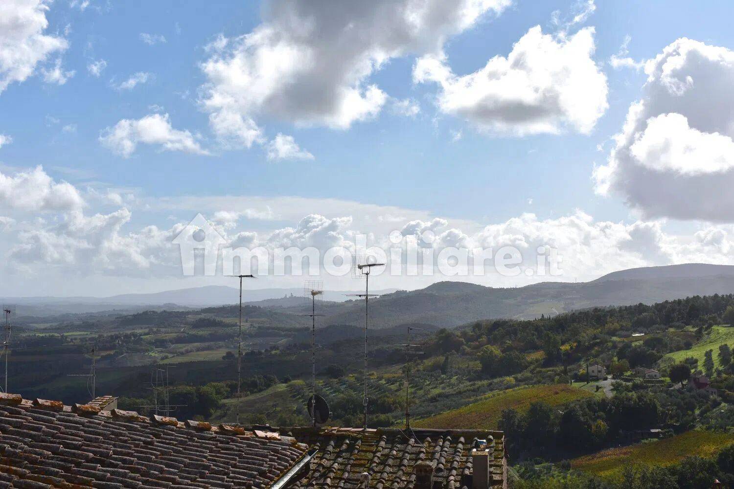 Appartamento in vendita a Gambassi Terme