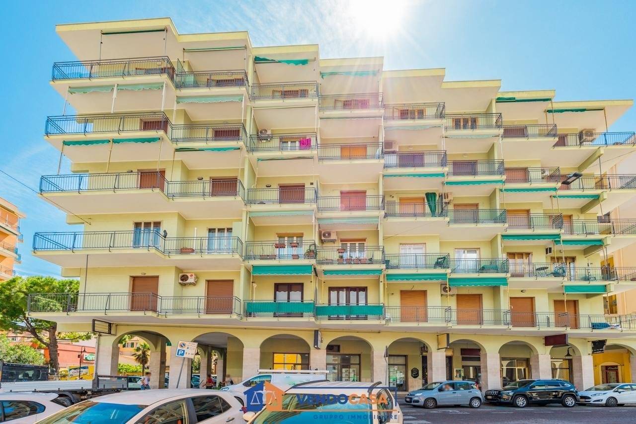 Appartamento in vendita a Loano