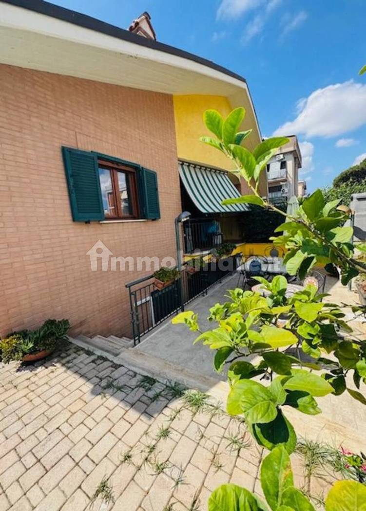 Villa in vendita a Roma