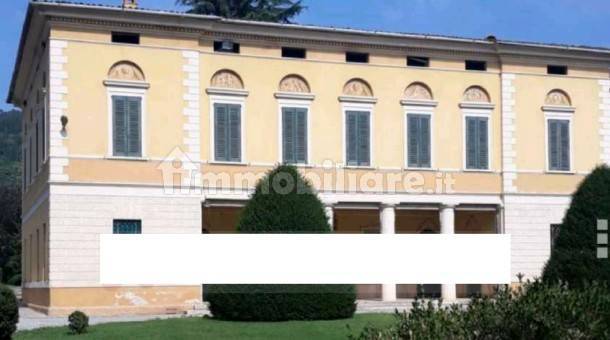 Villa in vendita a Brescia