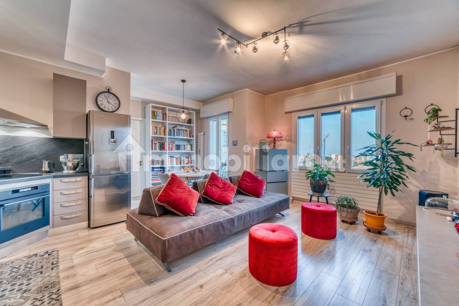 Appartamento in vendita a Rho