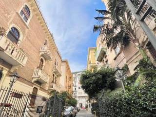 2-room flat via del Parco Regina Margherita 49, Piazza Amedeo - Parco Margherita, Naples