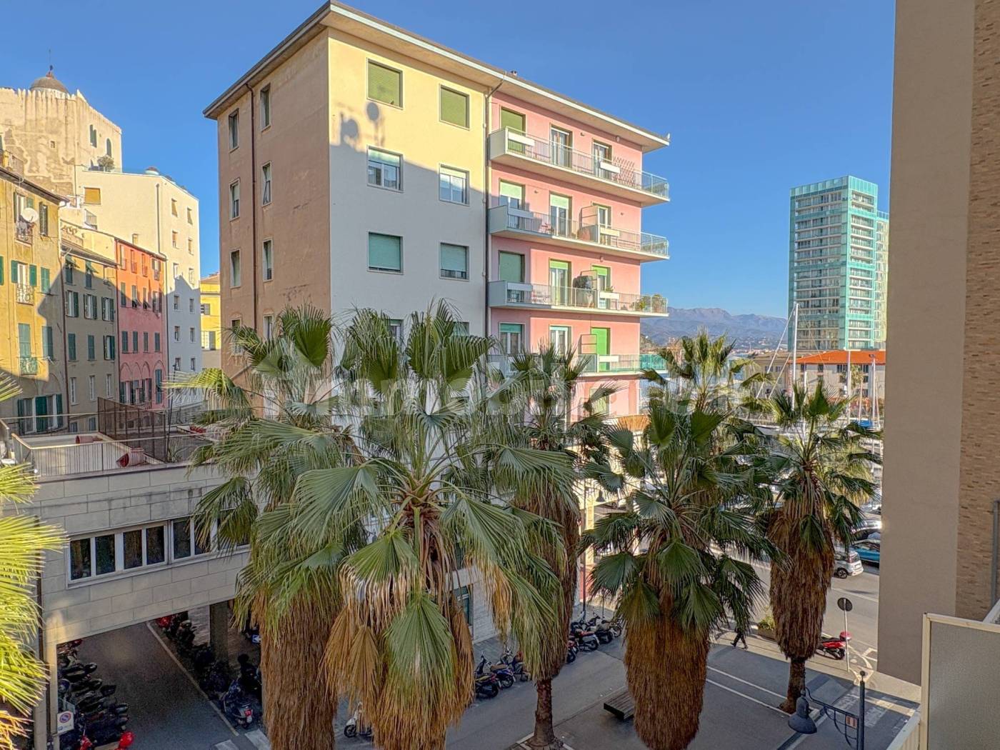 Appartamento in vendita a Savona