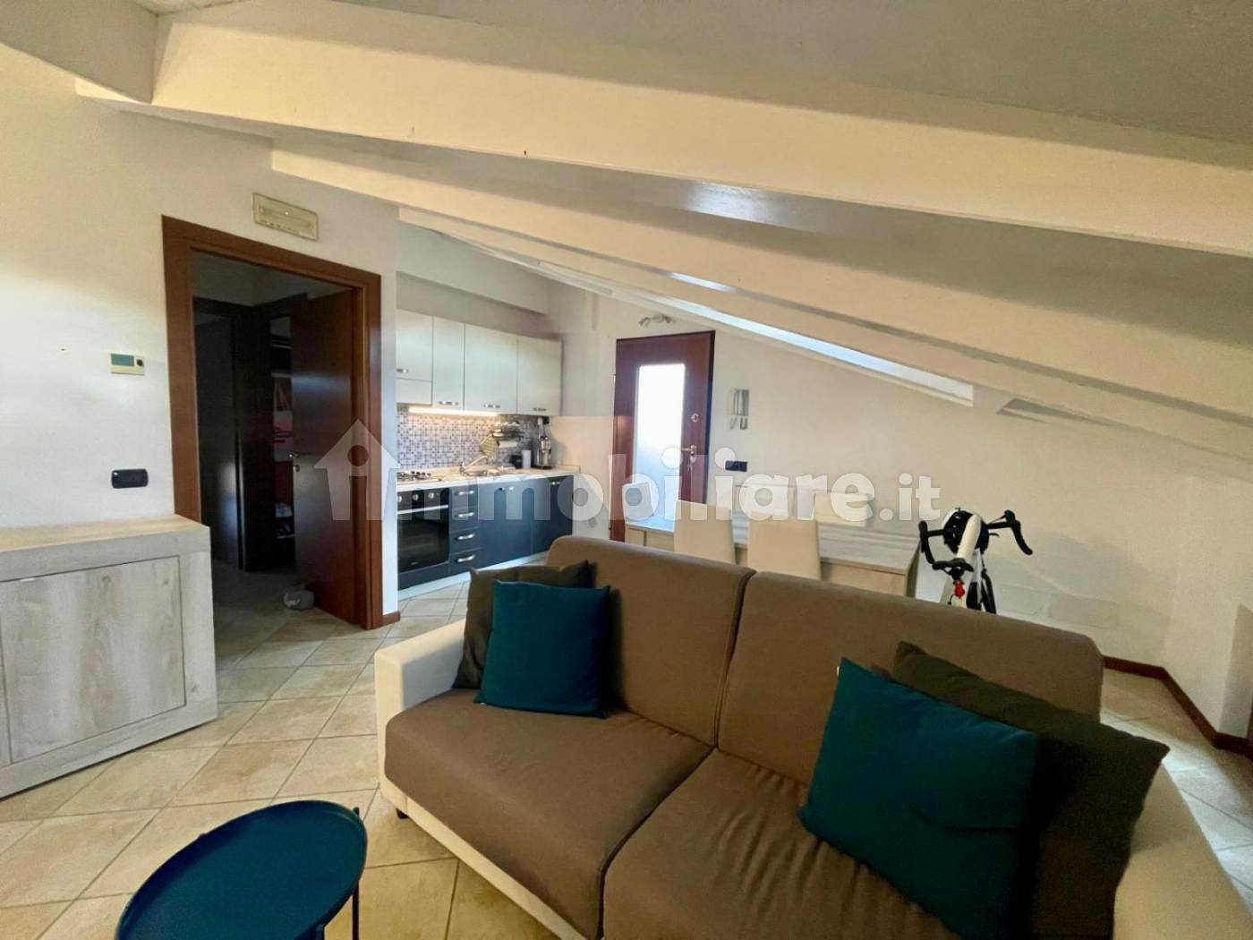 Appartamento in vendita a Puegnago sul Garda