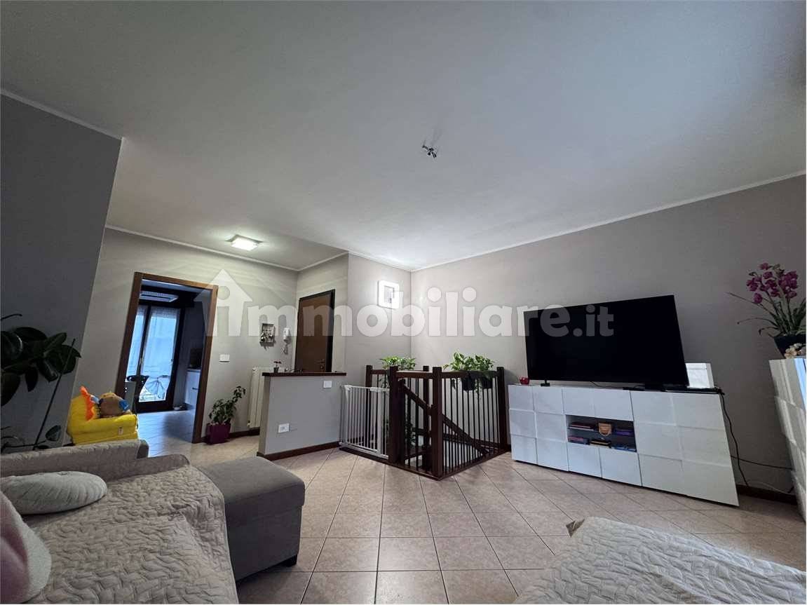 Appartamento in vendita a Curtatone