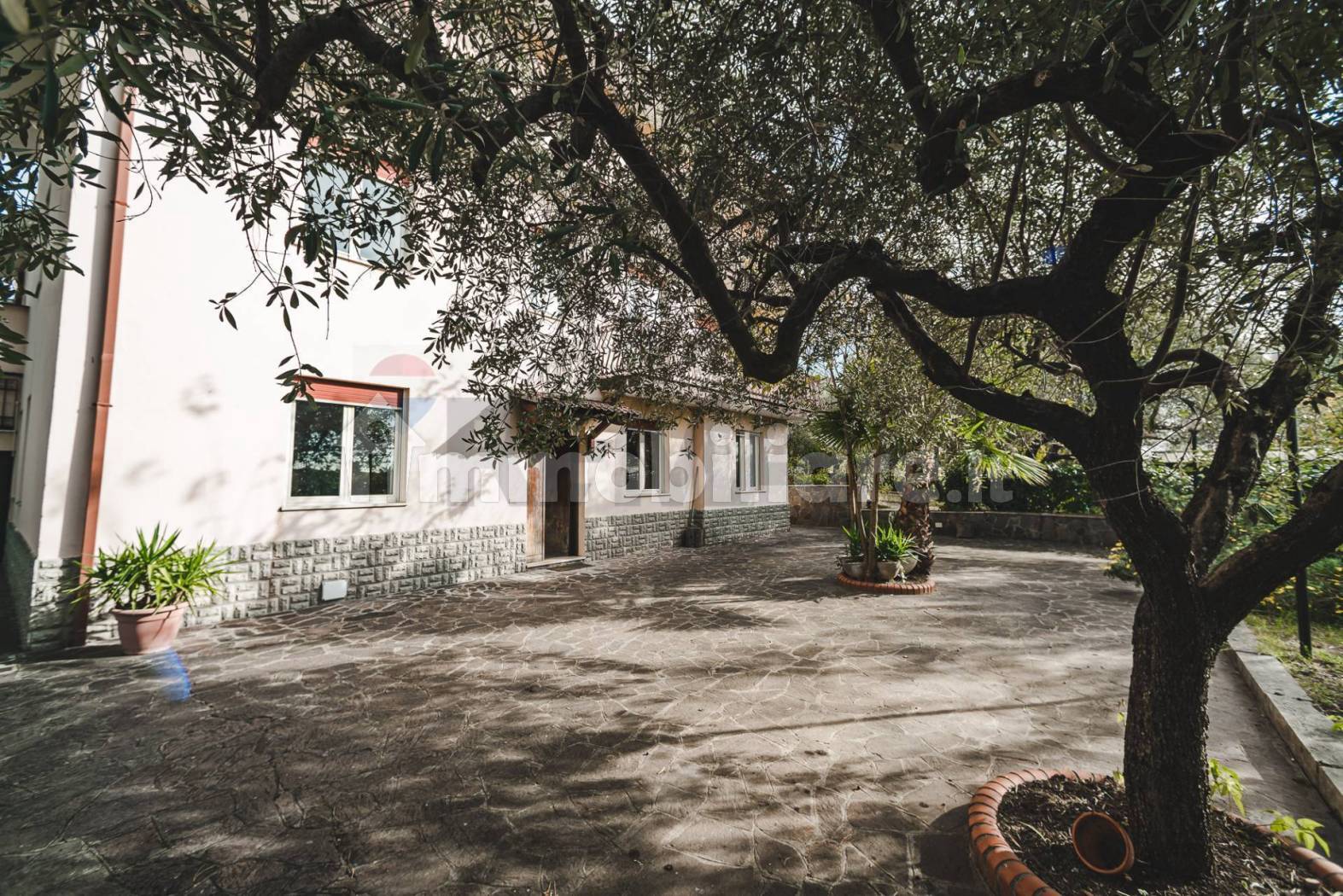 Appartamento in vendita a Guidonia Montecelio