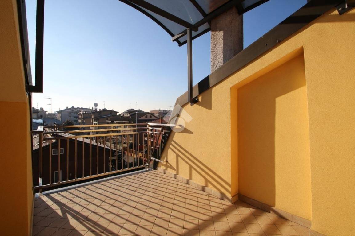 Attico - Mansarda in vendita a Garbagnate Milanese