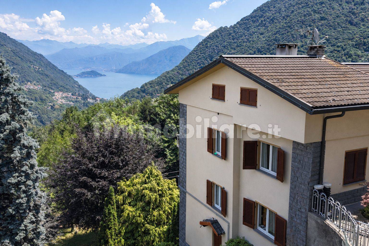 Villa in vendita a Argegno