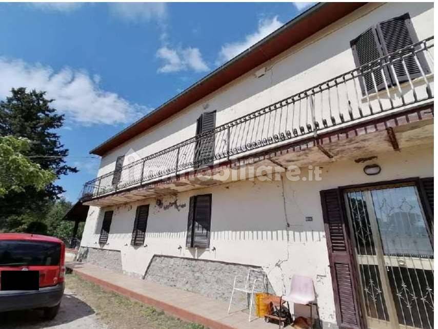 Casa indipendente in vendita a Sorano