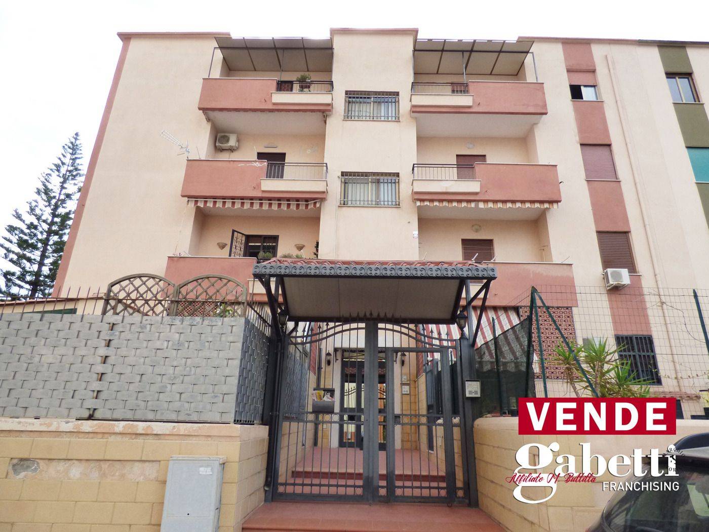 Appartamento in vendita a Palermo