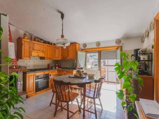 4-room flat via dalmine, Labaro, Rome