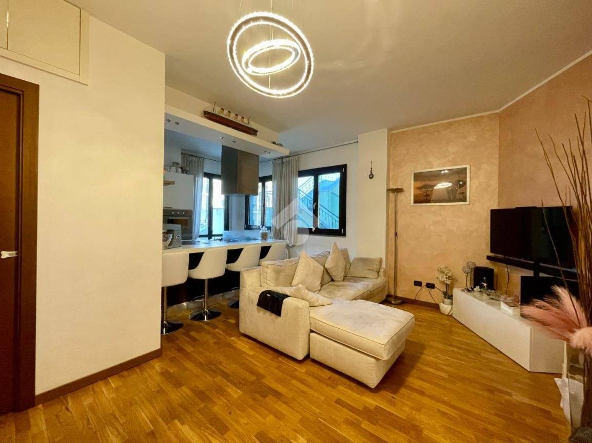 Appartamento in vendita a Monza