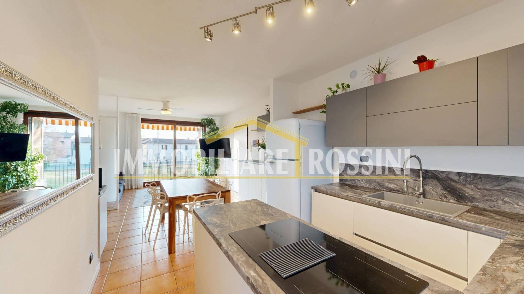 Appartamento in vendita a Varese