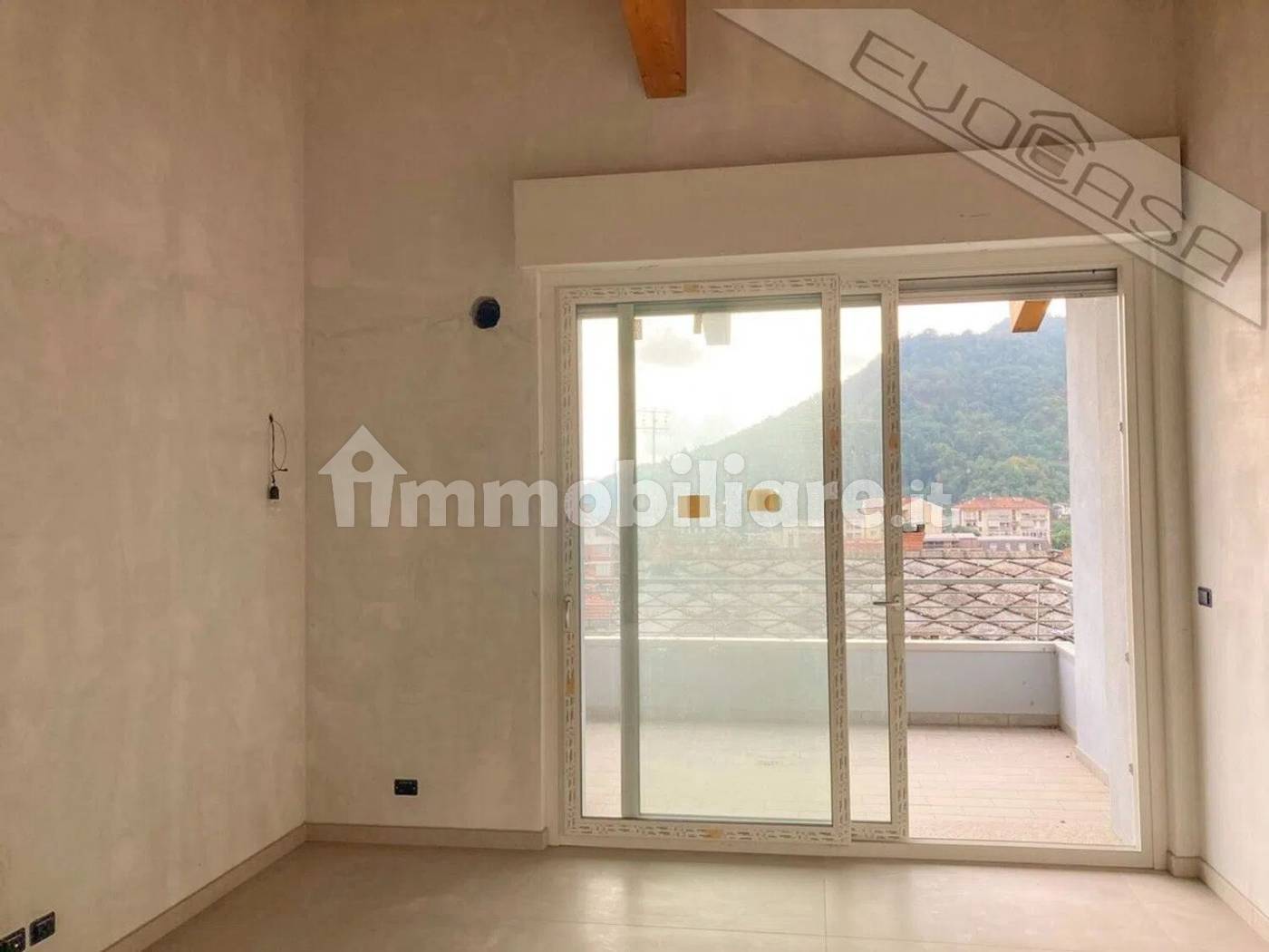 Appartamento in vendita a Barge