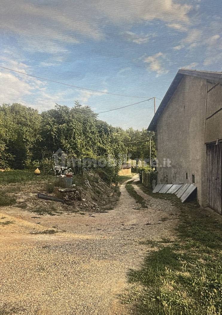 Rustico - Casale in vendita a Castelnuovo Don Bosco