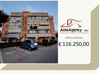 Apartment at auction via peppino franco,, Bari